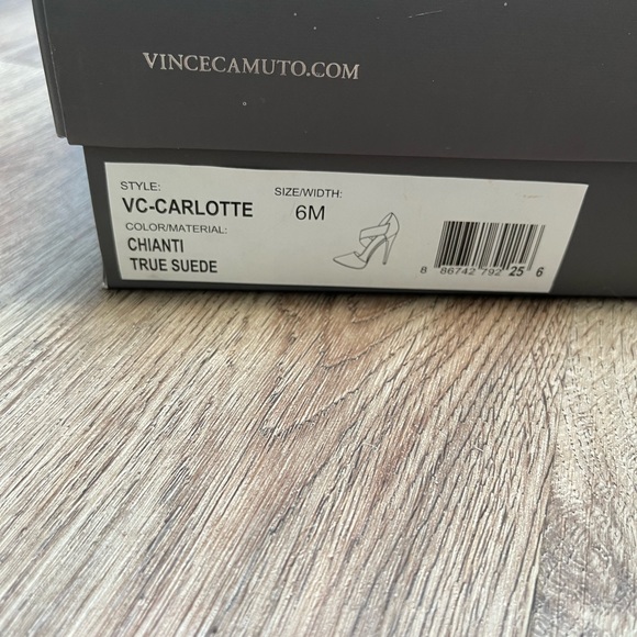 Vince Camuto Carlotte Pointy Toe Pump - Picture 12 of 12